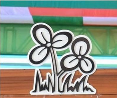 TMC सांसद और उनकी MLA पत्नी की घर वापसी बनी चर्चा, दो घंटे बाद ही क्यों छोड़ना पड़ा घर?